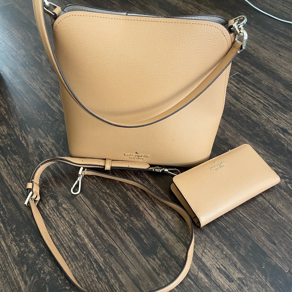 Kate Spade Tan Crossbody Bag and Wallet
